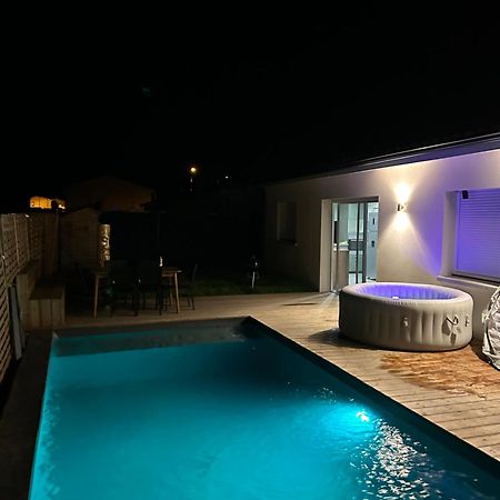 Aux Portes De Bordeaux Maison Cocooning Avec Piscine Ambares-et-Lagrave Esterno foto